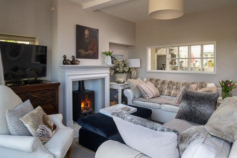 undefined, Cadnant Road, Menai Bridge, Isle of Anglesey, LL59