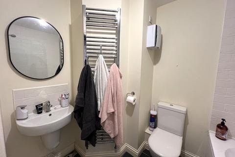3, Nightingale Cottages Frant Field, Edenbridge, TN8 5FB