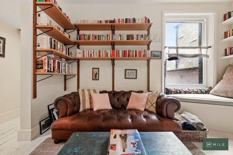 20 Allington Road, London, W10 4AY