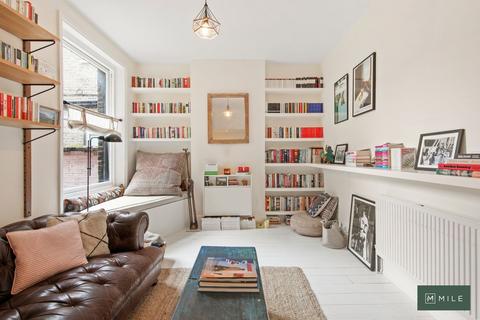 20 Allington Road, London, W10 4AY