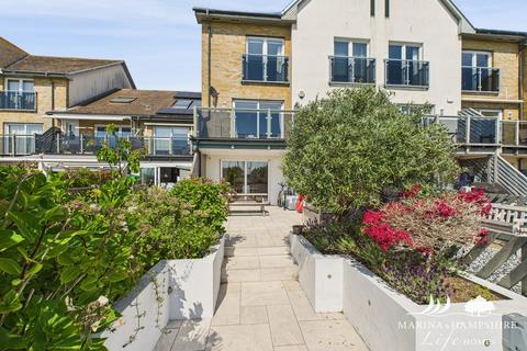 3 bedroom townhouse for sale, Bryher Island, Portsmouth PO6