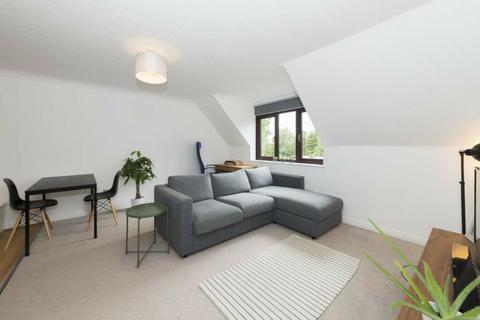 2 bedroom apartment for sale, Wyvern Close, Bracknell