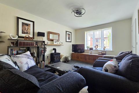 4 bedroom detached house for sale, Birdwood Crescent, Bideford