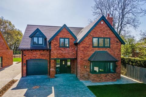 4 bedroom detached house for sale, Broad Lane, Wood End, Tanworth-In-Arden