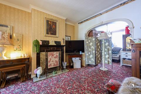 2 bedroom end of terrace house for sale, Cherry Street, Tamworth