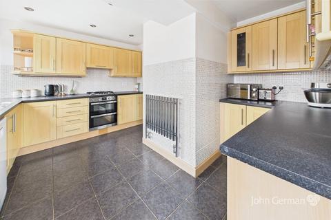 21 Ash Walk, East Leake, Loughborough, LE12 6NT