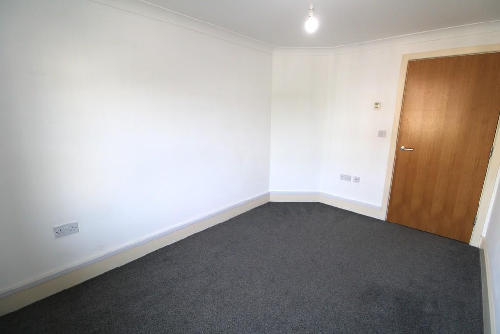 Bedroom 2.2