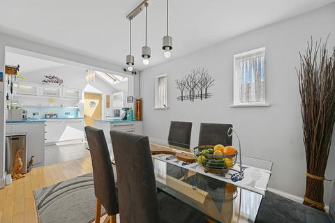 3 bedroom semi-detached house for sale, Colmer Place, Harrow