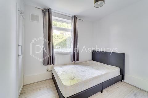 2 bedroom apartment to rent, Crouch Hall Road, Crouch End, London