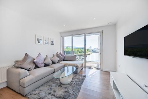 2 bedroom apartment for sale, Springer Court, Bow, London, E3