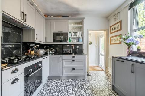 4 bedroom terraced house for sale, Arngask Road, Catford, London, SE6