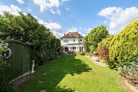 1 Sandy Way, Croydon, CR0 8QT