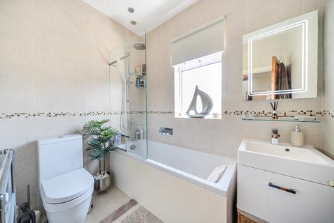 1 Sandy Way, Croydon, CR0 8QT