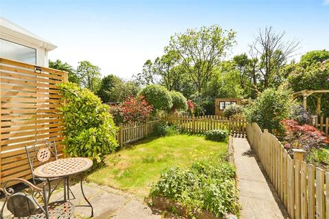 10 Ash Grove, Bingley, BD16 1LU