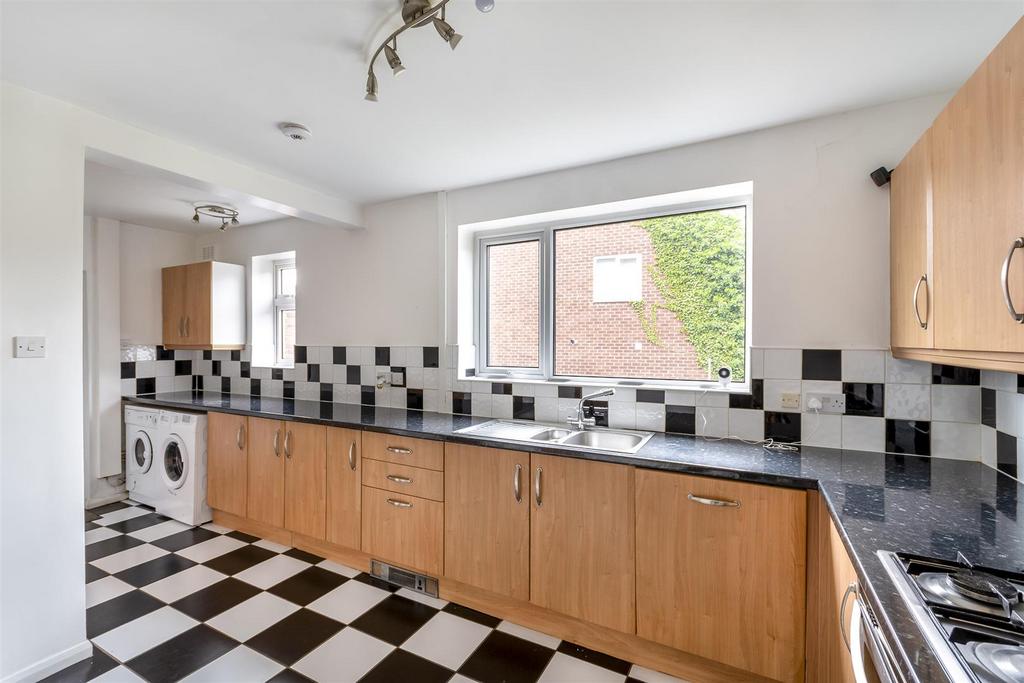 DSC 5210-Edit kitchen.JPG