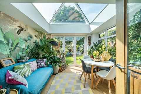 22 Broad Chalke Down, Winchester, SO22 4LR