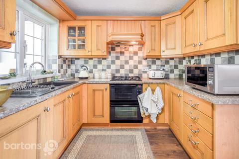 3 bedroom house for sale, Creswick Road, Rotherham, S65