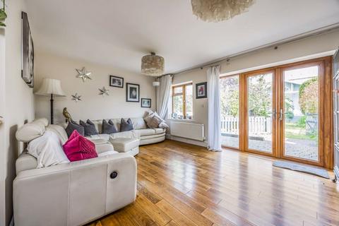 3 bedroom semi-detached bungalow for sale, Second Avenue, Farlington