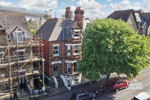 4 bedroom maisonette for sale, Connaught Road, Folkestone CT20