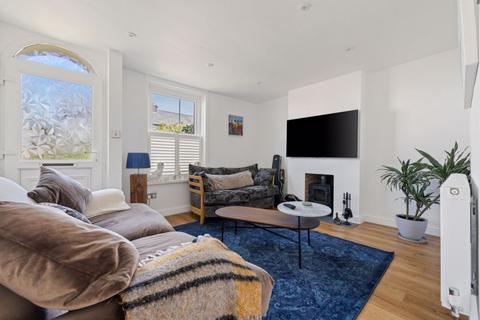 2 bedroom terraced house for sale, Bognor Road, Chichester