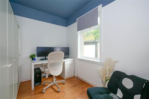 28 Midland Road, Baildon, Shipley, BD17 6AT