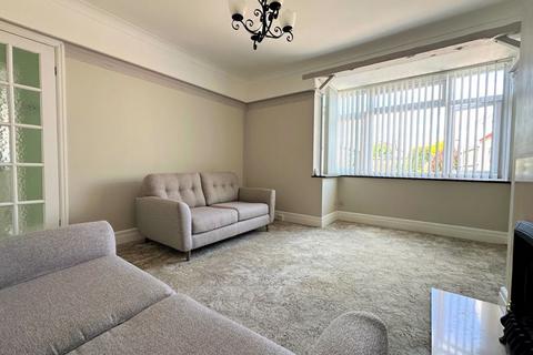2 bedroom semi-detached bungalow for sale, The Kingsway, Fareham PO16