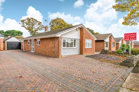 3 bedroom detached bungalow for sale, Stradbrook, Gosport PO13
