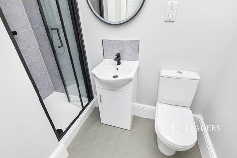 1 bedroom in a house share to rent, Franchise Street