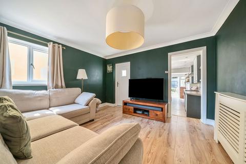 4 bedroom semi-detached house for sale, Station Road, Gillingham ME8