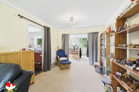 19 Ashmore Road, Gloucester, GL4 6SY