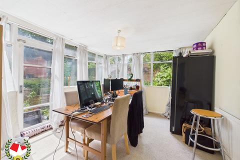 19 Ashmore Road, Gloucester, GL4 6SY