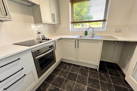 1 bedroom apartment to rent, Crest Court, Hereford