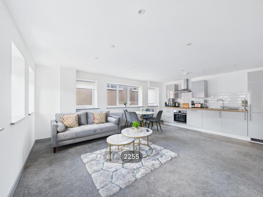 Kitchen &amp; Living area