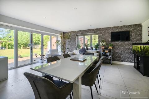 5 bedroom detached house for sale, Bagshot Road, Chobham, Surrey, GU24