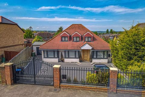 5 bedroom detached house for sale, Manor Road, Chigwell IG7