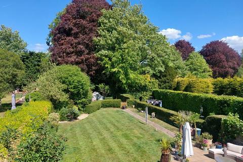 4 bedroom detached house for sale, Dowlans Road, Great Bookham KT23