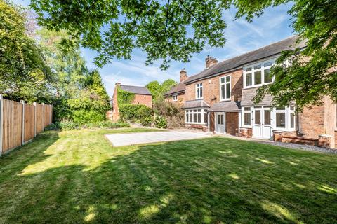 6 bedroom detached house for sale, Leicester Road, Leicester LE8