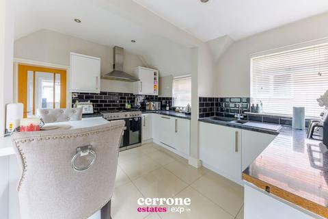 1 Churchfields Road, Bromsgrove, B61 8EB