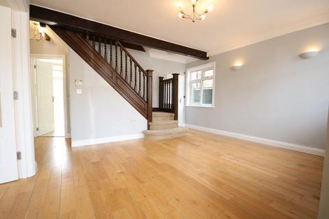 6 bedroom detached house to rent, Edgware HA8