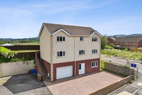 4 bedroom detached house for sale, Heol Bro Wen, Caerphilly CF83