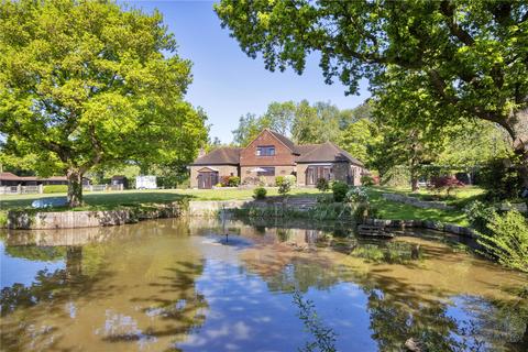 4 bedroom equestrian property for sale, Spode Lane, Edenbridge, Kent, TN8