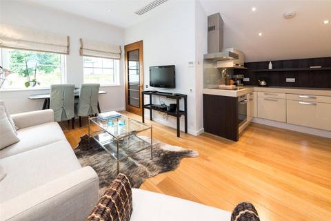 1 bedroom apartment for sale, Harrods Court, SW3