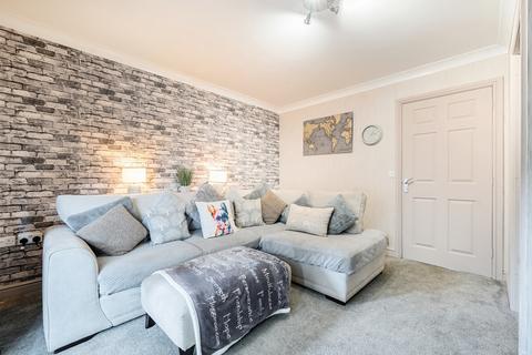 17 Beeston Road, Broughton, Chester, CH4 0SB