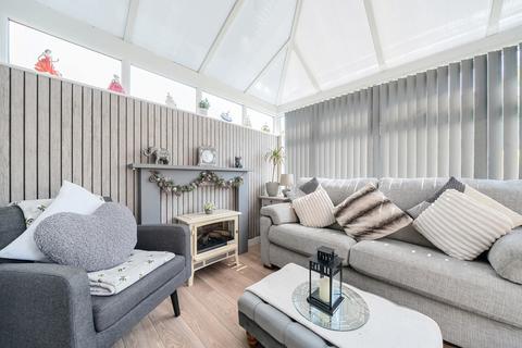 17 Beeston Road, Broughton, Chester, CH4 0SB