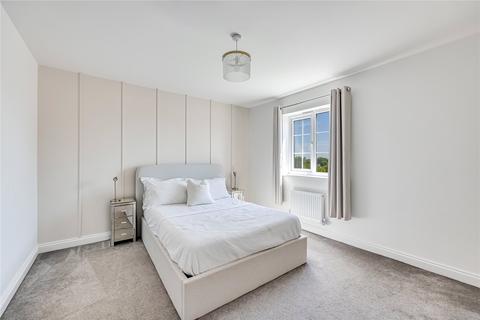 3 bedroom semi-detached house for sale, Nightingale Road, Great Barford, Bedford, Bedfordshire, MK44