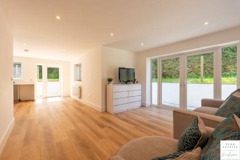 3 bedroom detached house for sale, Broadsands Road, Paignton