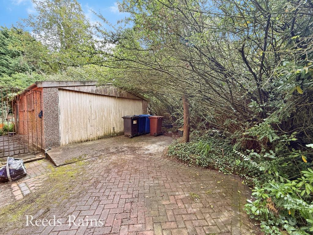Double Garage