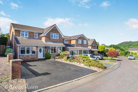 28 Grey Heights View, Chorley, PR6 0TN