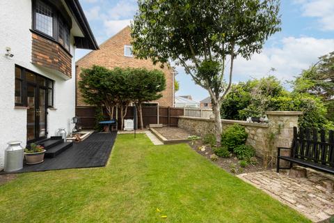 undefined, Baldric Road, Kent CT20