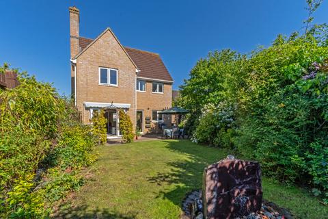 1 Barberry Path, Dunmow, CM6 1GJ